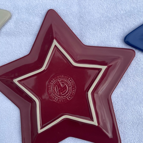 Longaberger red white and blue star plates - Picture 9 of 10
